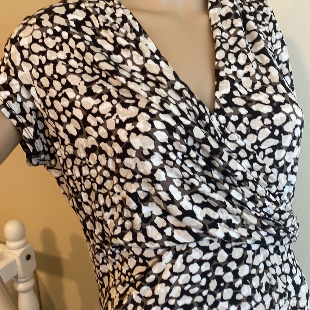 Ann Taylor - Picture 9 of 10